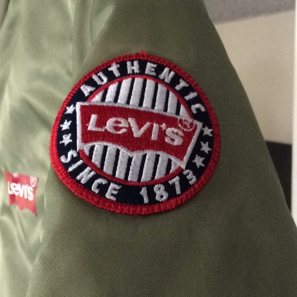 Levis jacket like new - Picture 5 of 11